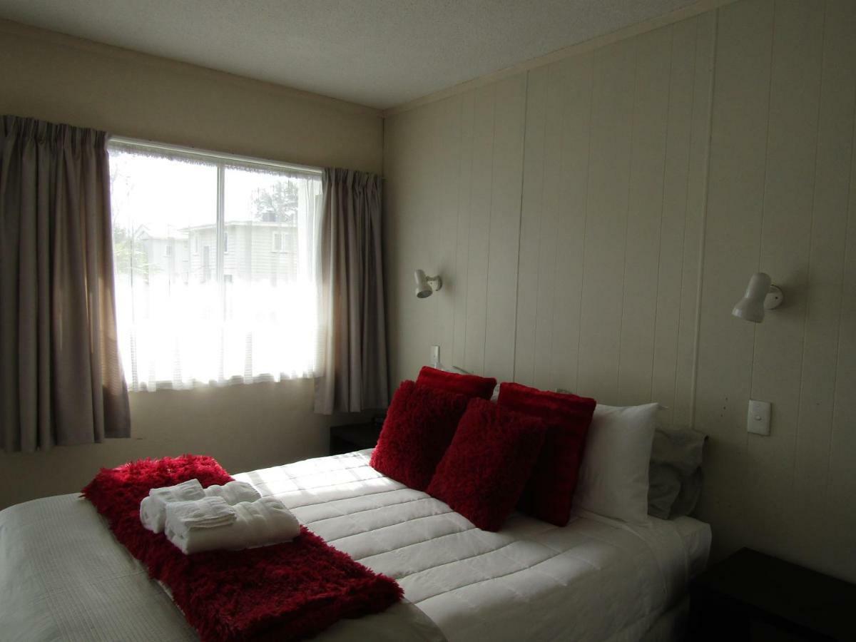 Anchorage Motel Фитианга Экстерьер фото